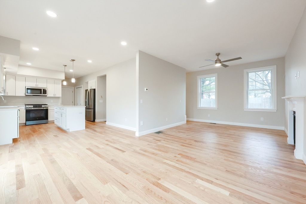 22 Holly Road
