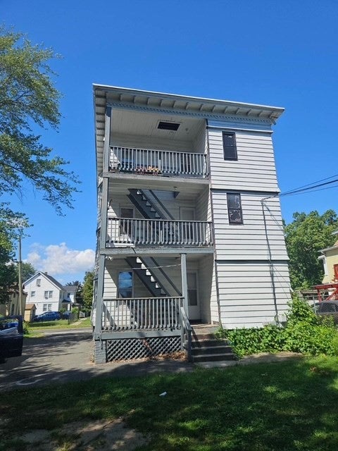 335 Oakland St, Springfield, MA Photo #10