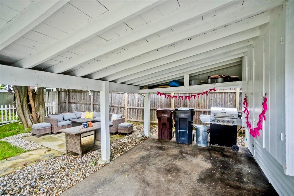 47 W School St, Westfield, MA, 47 W School St, Westfield, MA Photo #20