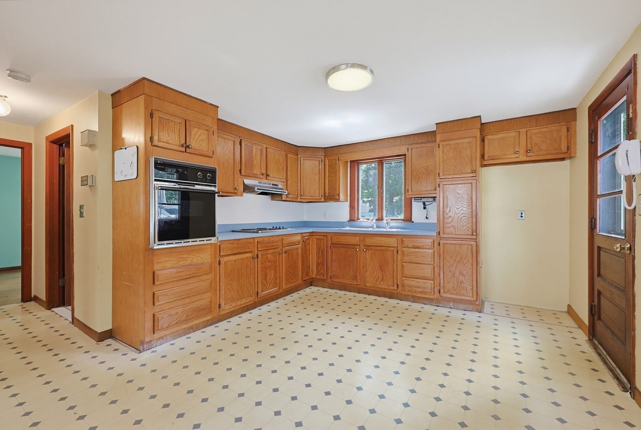 135 Crane St, Dedham, MA, 135 Crane St, Dedham, MA Photo #11