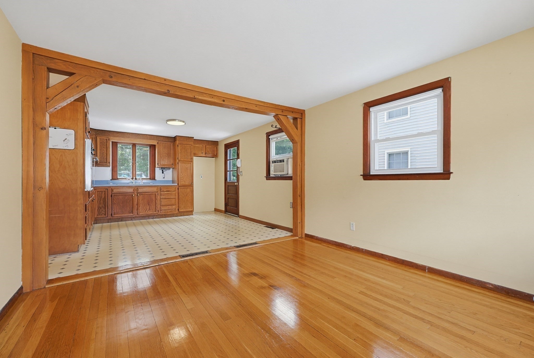 135 Crane St, Dedham, MA, 135 Crane St, Dedham, MA Photo #13