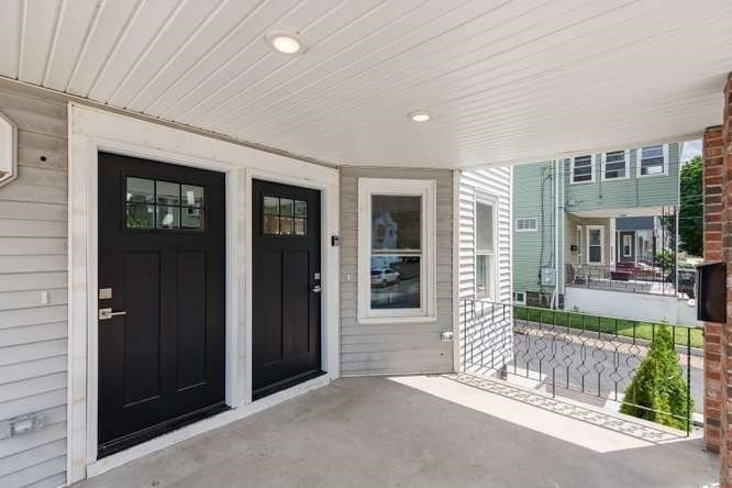 53 Sheridan Avenue 1