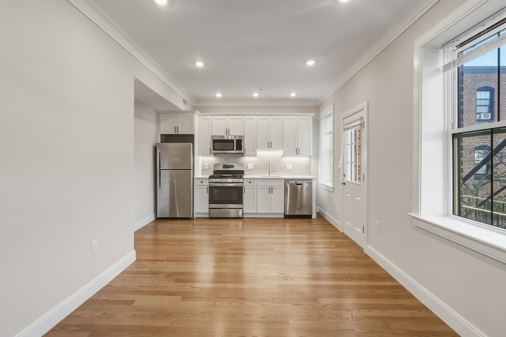 191 Porter St #4, Boston, MA Photo #6
