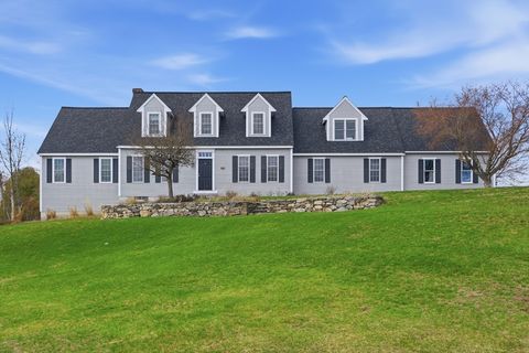 Photo of 21 Nashoba Road, Littleton, MA 01460 (MLS # 73499447)