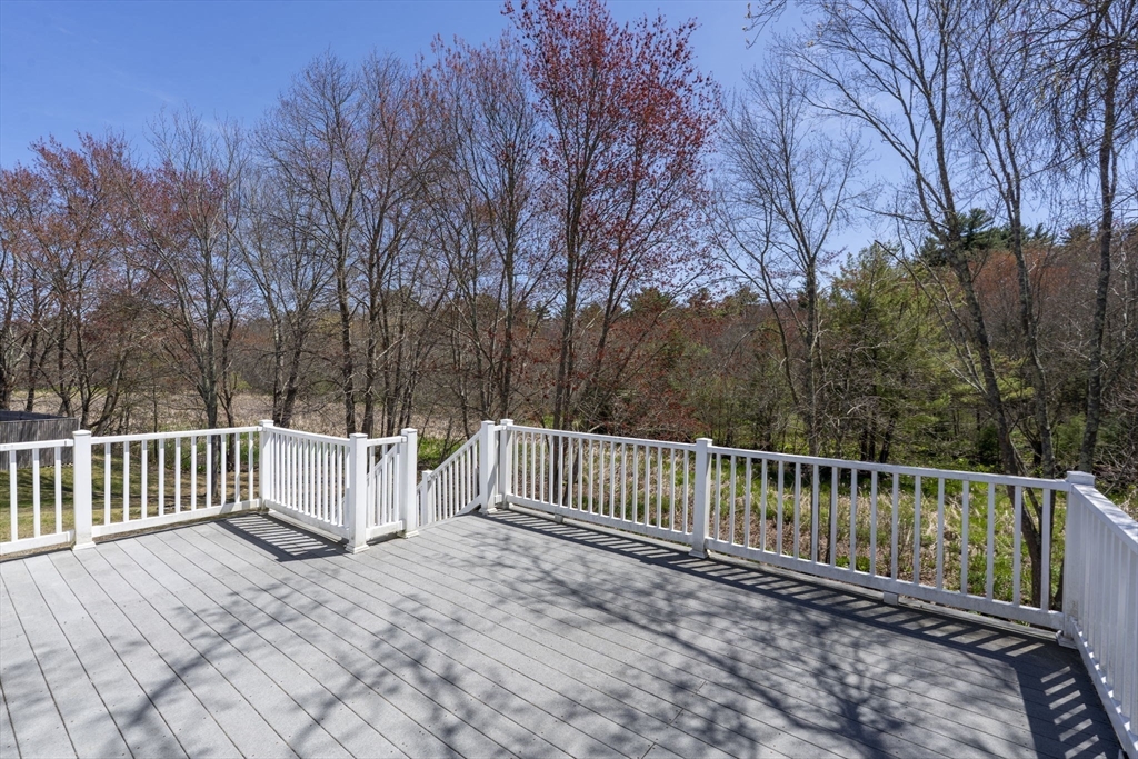 132 Winslow Dr