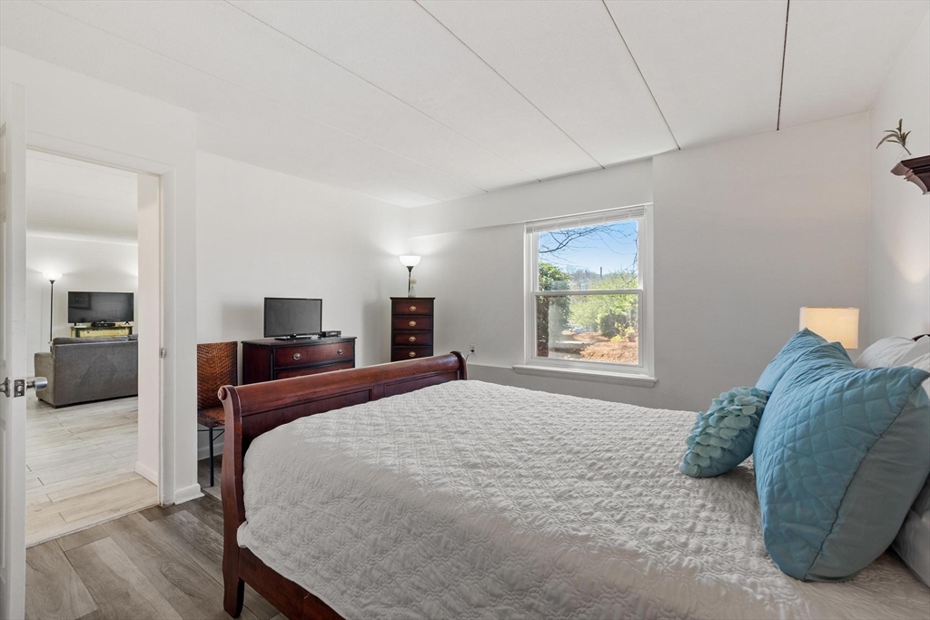 122 Main Street #100, Stoneham, MA Photo #12