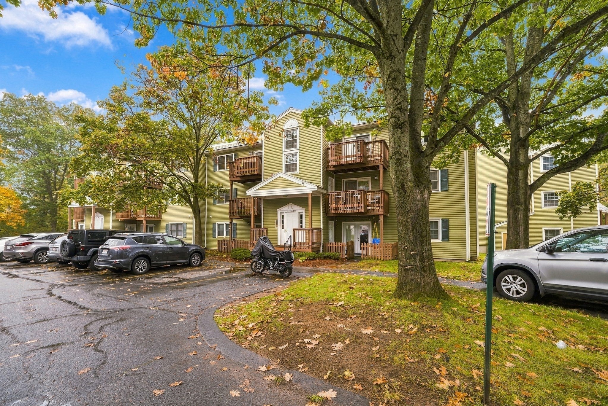 Photo of 371 Aiken Ave, Lowell, MA