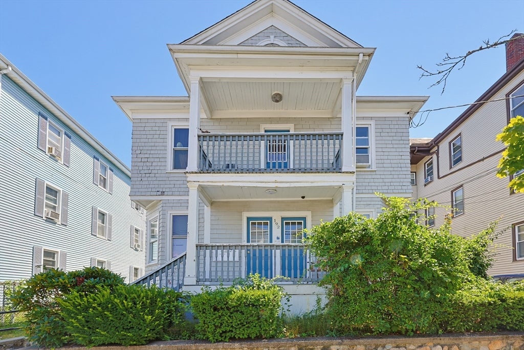 258-260 Whitman St, New Bedford, MA, 258-260 Whitman St, New Bedford, MA Photo #4