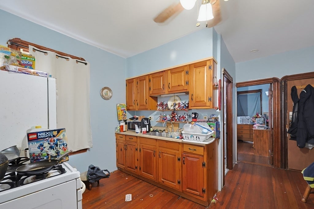 258-260 Whitman St, New Bedford, MA, 258-260 Whitman St, New Bedford, MA Photo #14