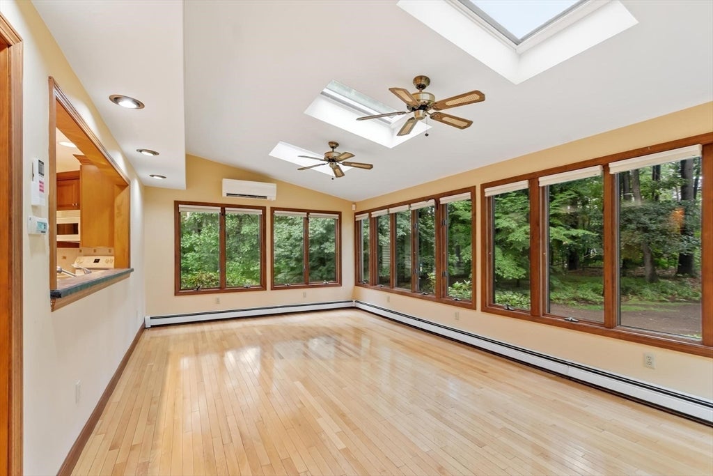 23 Banbury Dr, Westford, MA Photo #17