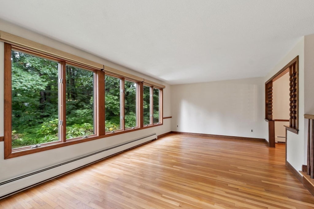 23 Banbury Dr, Westford, MA Photo #8
