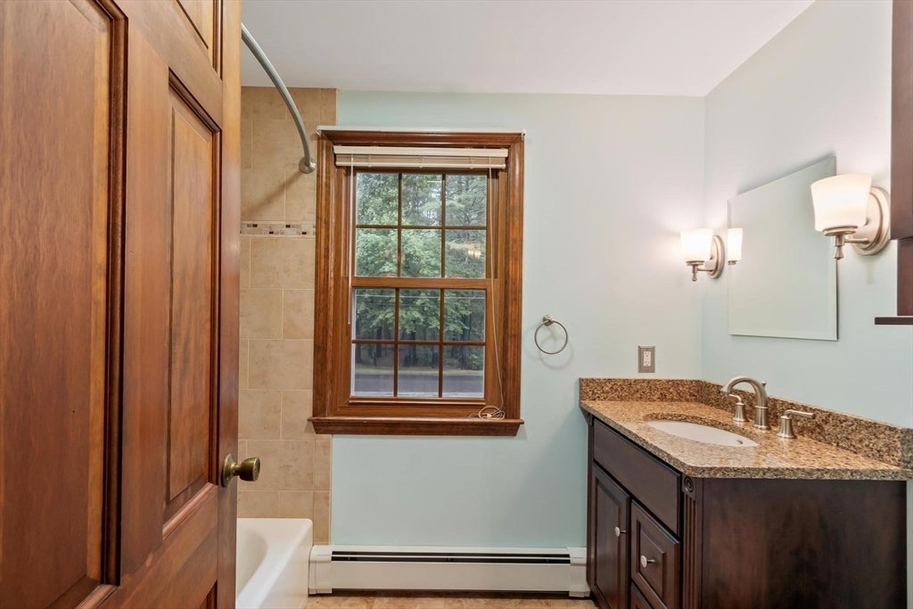 23 Banbury Dr, Westford, MA Photo #31