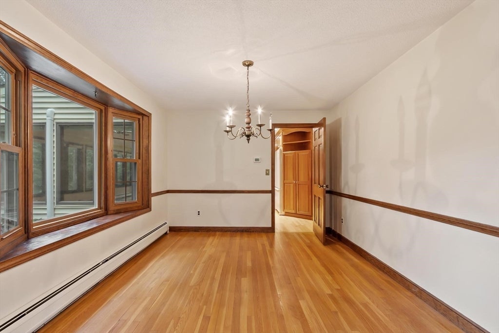 23 Banbury Dr, Westford, MA Photo #11