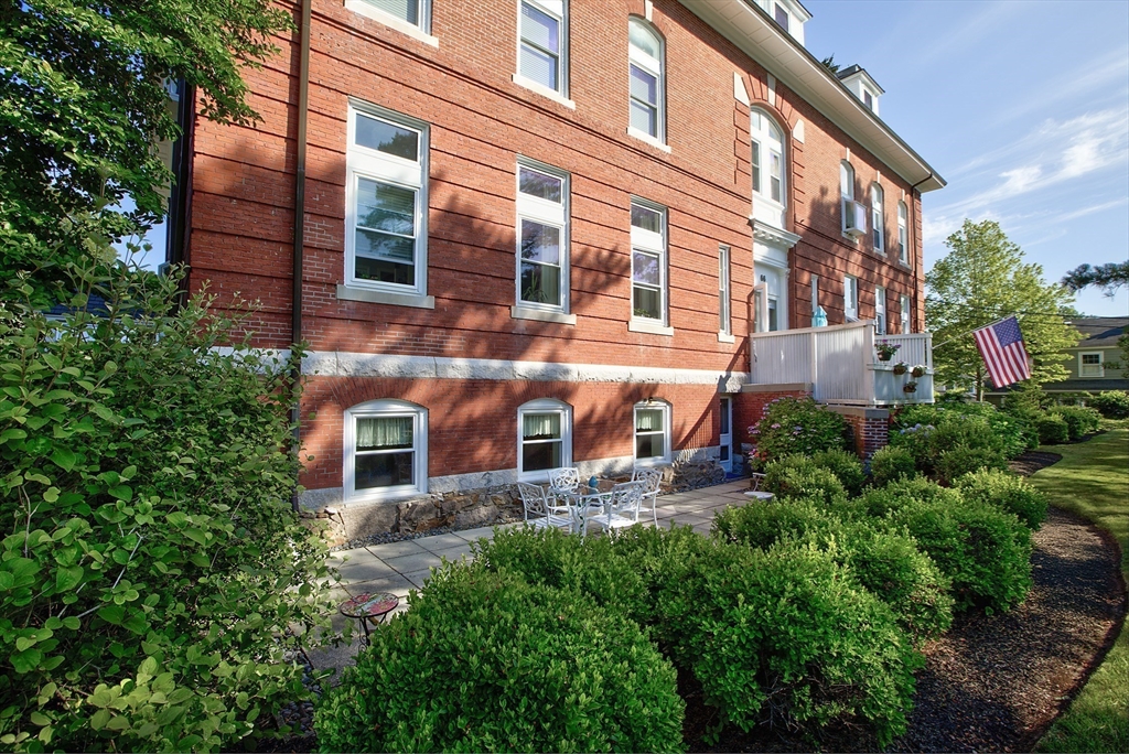66 Haskell St GS