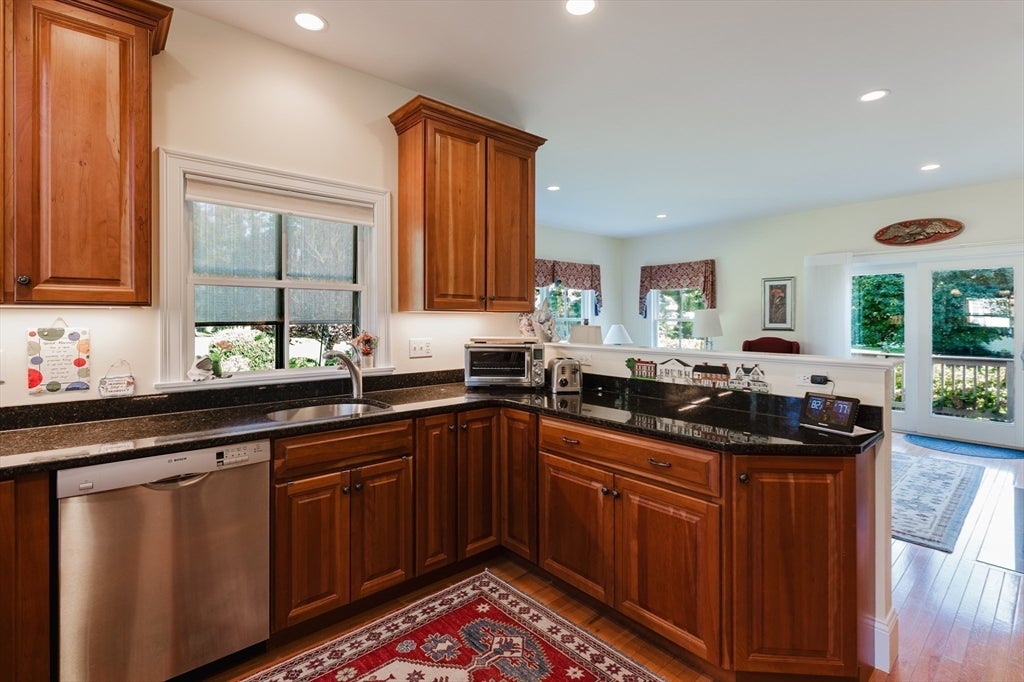 20 Hathaway Pond Circle #20, Rochester, MA, 20 Hathaway Pond Circle #20, Rochester, MA Photo #13