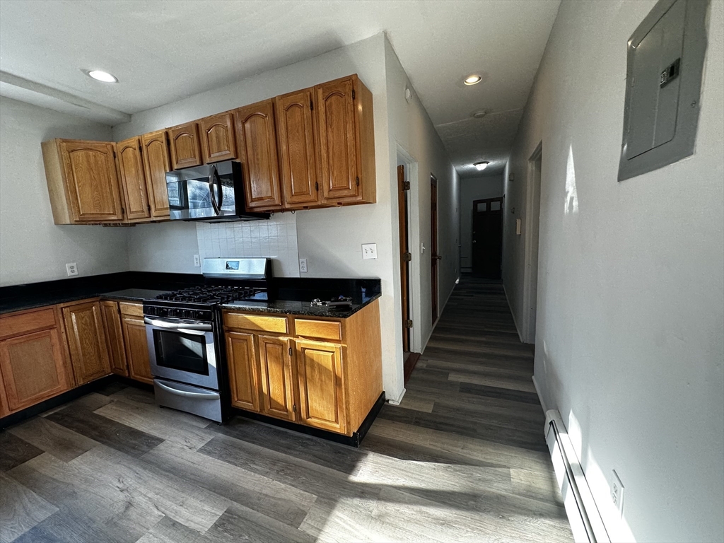 29 E Cottage