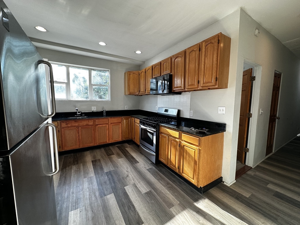 29 E Cottage