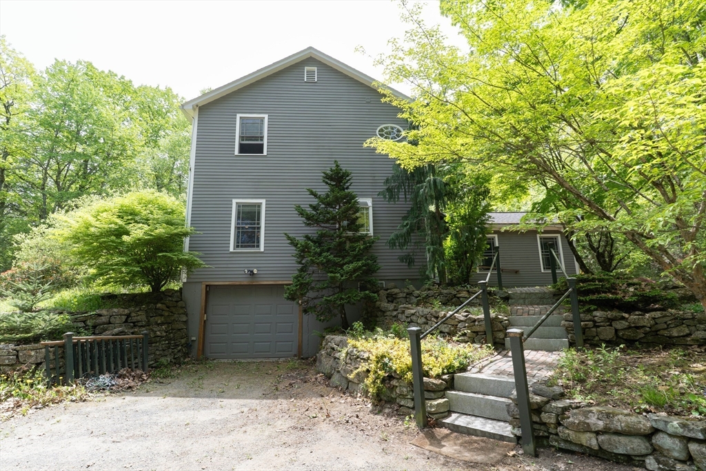 244 Old Winchester Rd