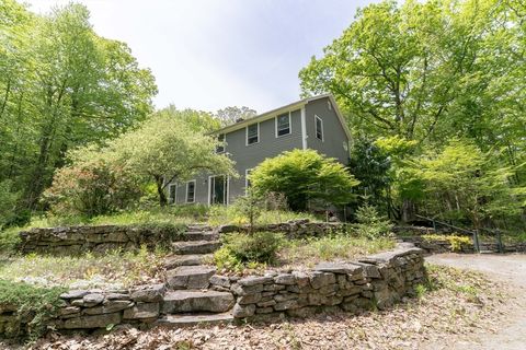 Photo of 244 Old Winchester Rd, Warwick, MA 01378 (MLS # 73523513)