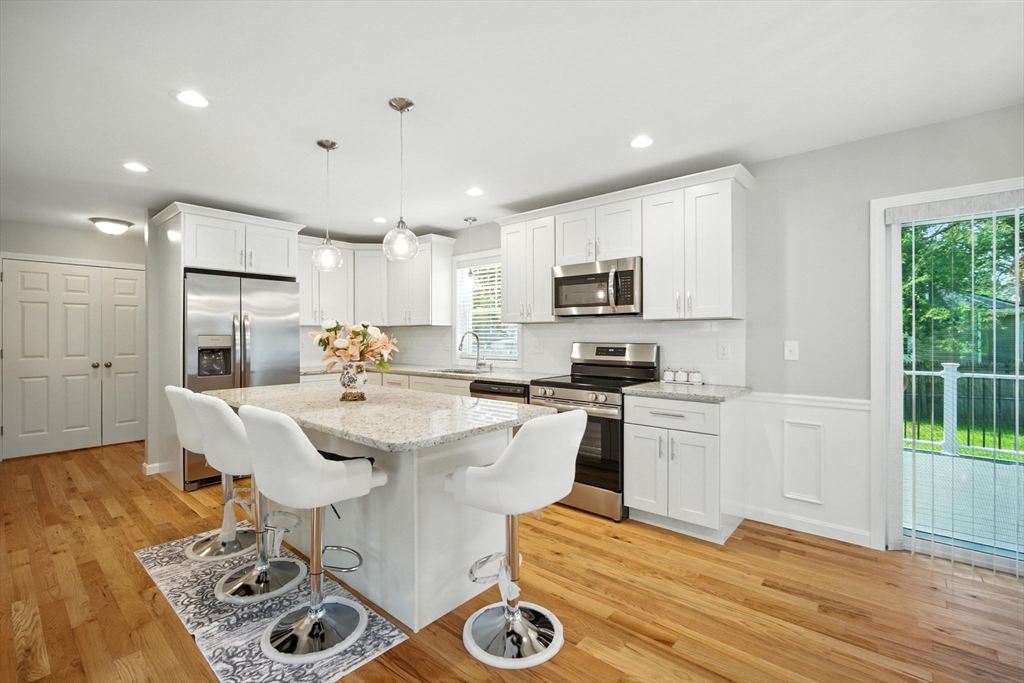 Springfield, Massachusetts 01119, United States, 4 Bedrooms Bedrooms, ,2 BathroomsBathrooms,Residential,Active,186609