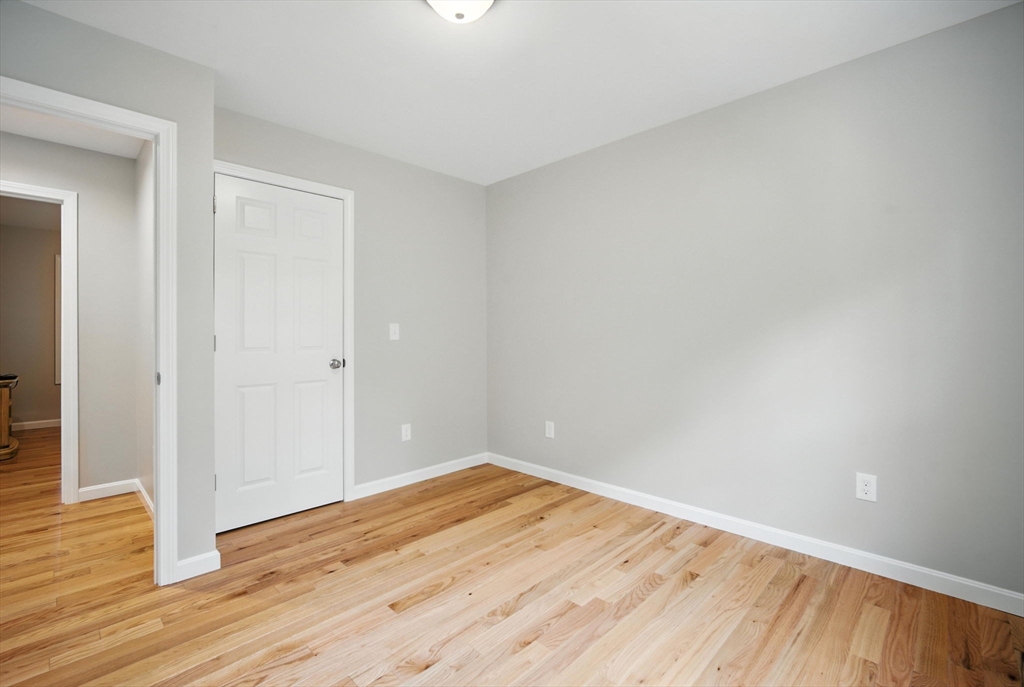 Springfield, Massachusetts 01119, United States, 4 Bedrooms Bedrooms, ,2 BathroomsBathrooms,Residential,Active,186609