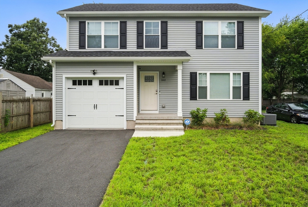 Springfield, Massachusetts 01119, United States, 4 Bedrooms Bedrooms, ,2 BathroomsBathrooms,Residential,Active,186609