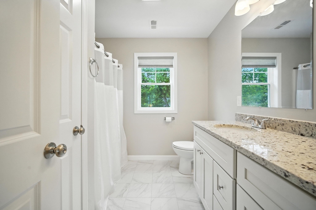 Springfield, Massachusetts 01119, United States, 4 Bedrooms Bedrooms, ,2 BathroomsBathrooms,Residential,Active,186609