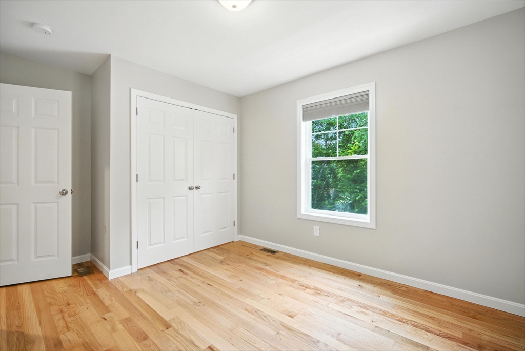 Springfield, Massachusetts 01119, United States, 4 Bedrooms Bedrooms, ,2 BathroomsBathrooms,Residential,Active,186609