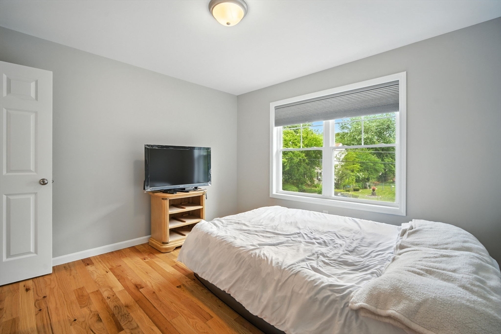 Springfield, Massachusetts 01119, United States, 4 Bedrooms Bedrooms, ,2 BathroomsBathrooms,Residential,Active,186609