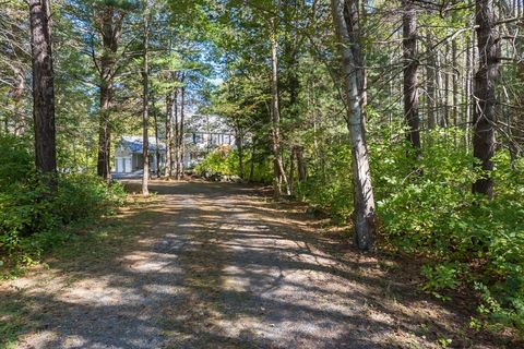 45 Front St Marion MA 02738