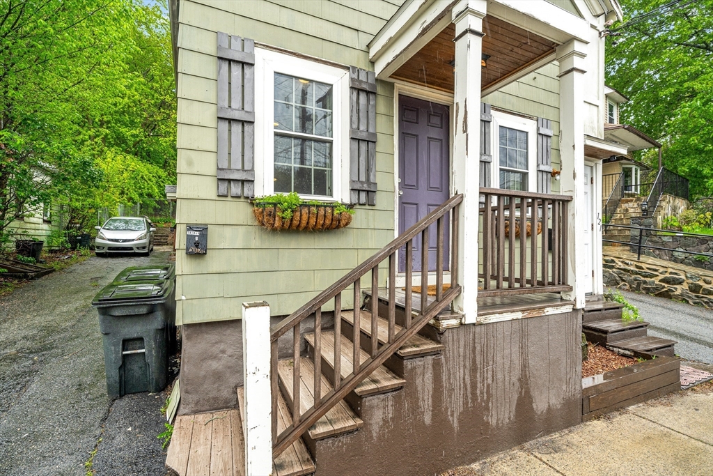 121 Franklin St