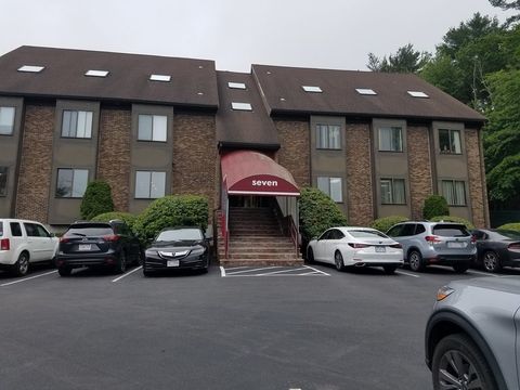 7 Cabot Place 10 Stoughton MA 02072