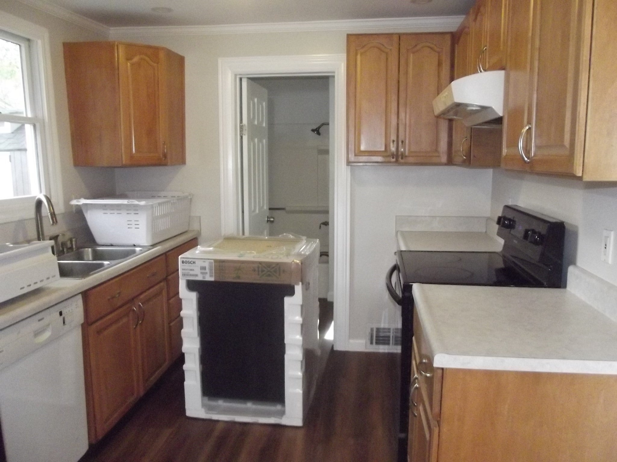27 Elizabeth St, Lunenburg, MA Photo #16