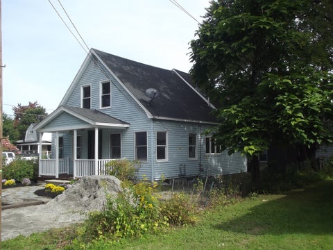 Photo of 27 Elizabeth St, Lunenburg, MA 01462 (MLS # 73583587)