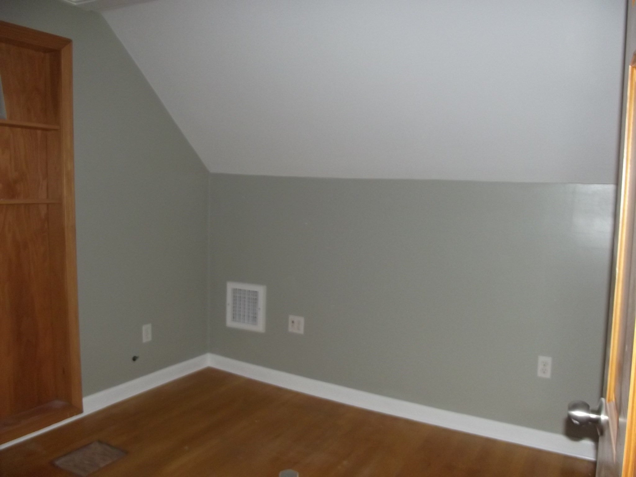 27 Elizabeth St, Lunenburg, MA Photo #19