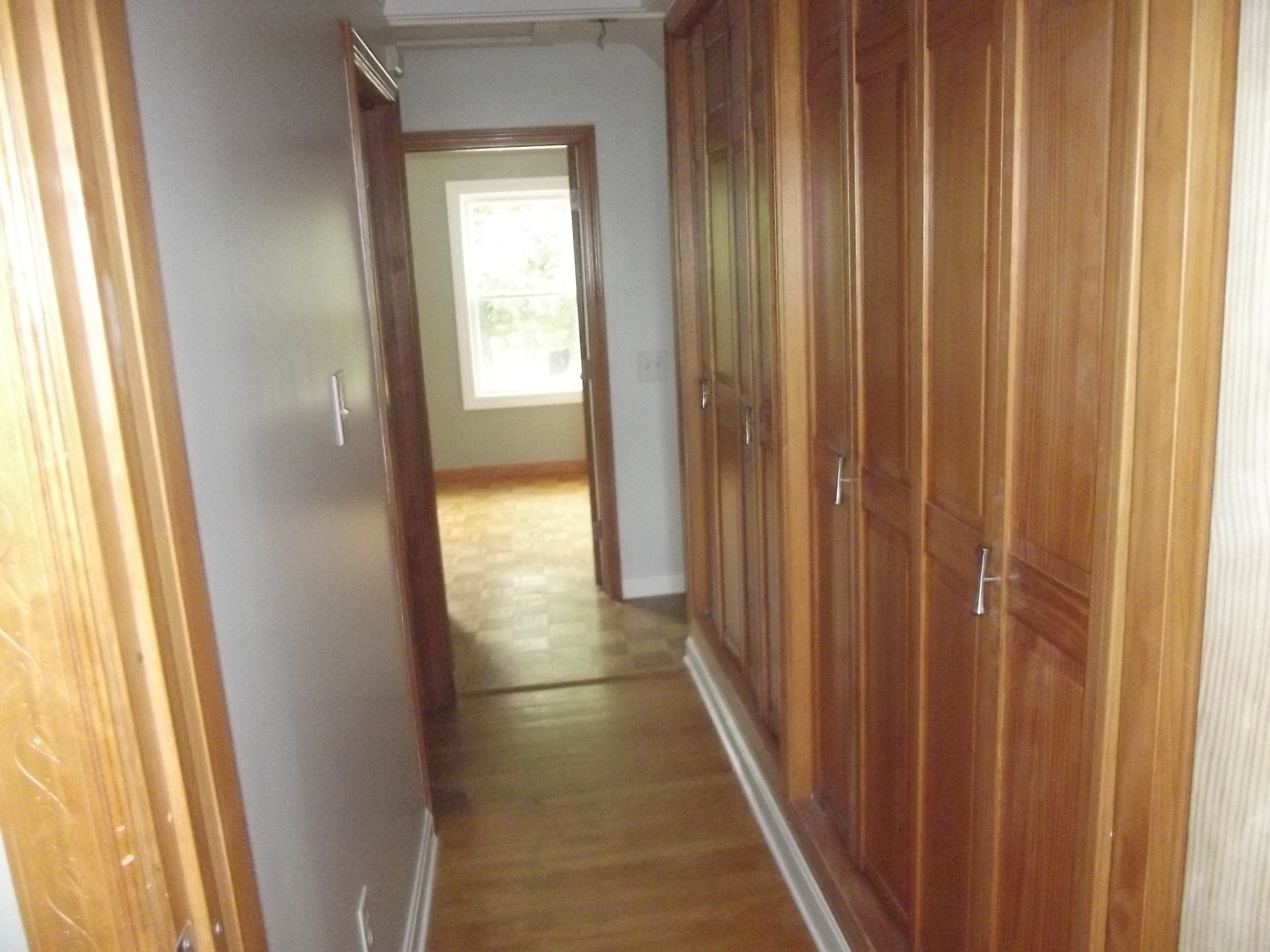27 Elizabeth St, Lunenburg, MA Photo #20