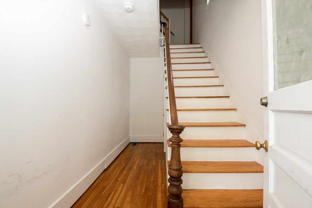 9 Emerald ST #A, Wakefield, MA Photo #4