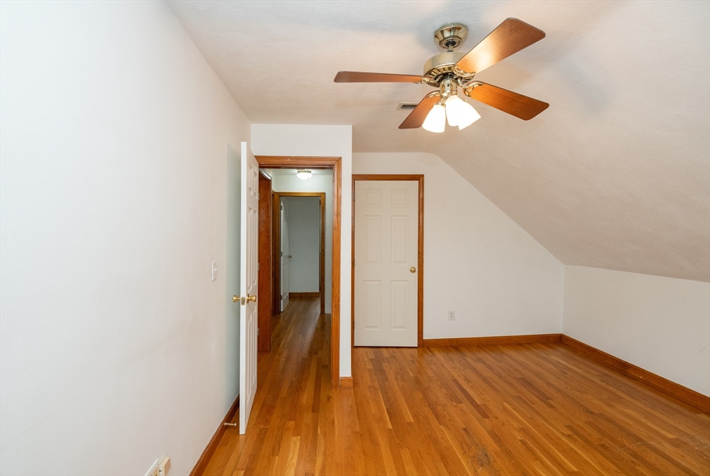 9 Emerald ST #A, Wakefield, MA Photo #25