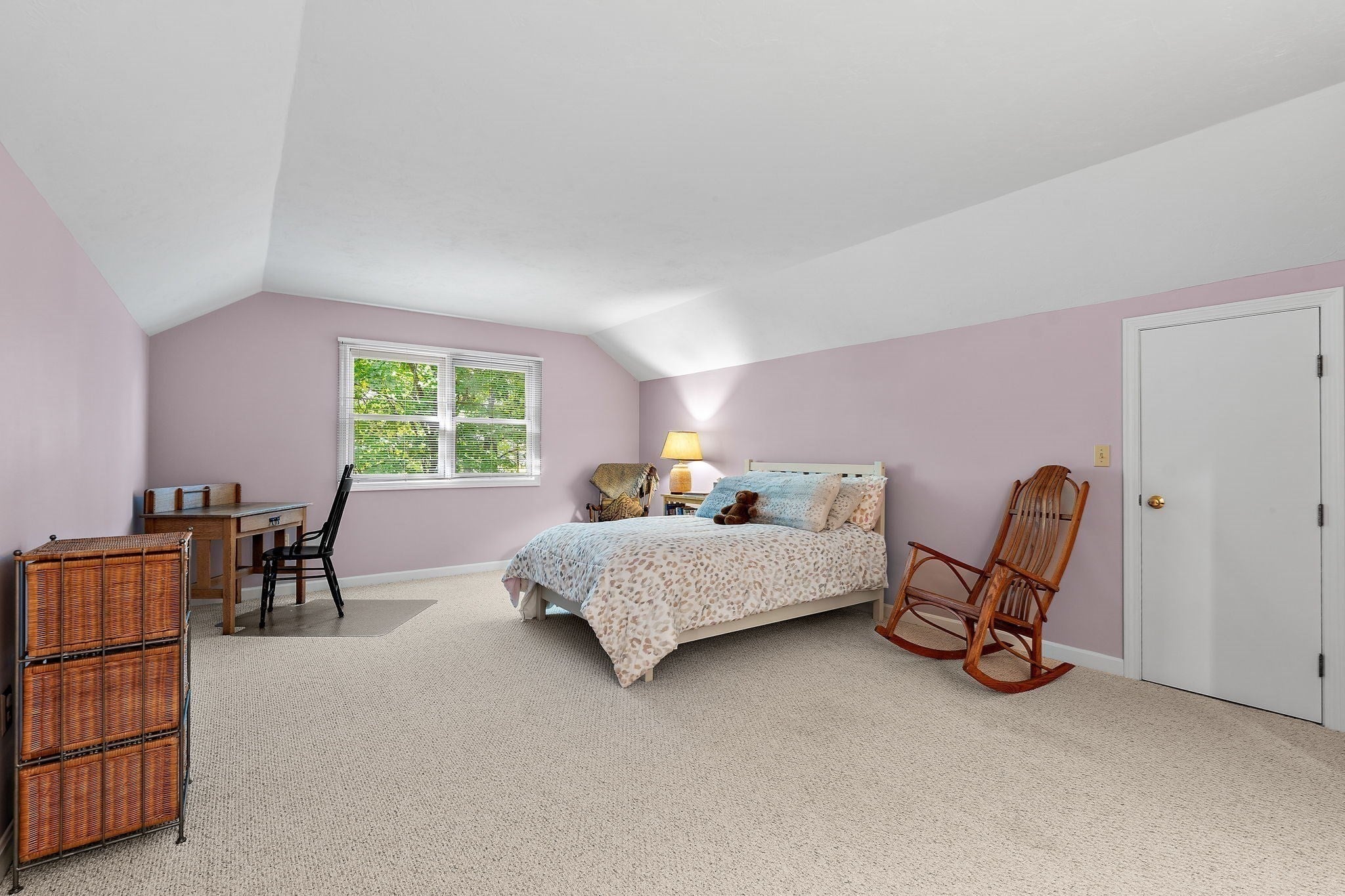 10 Trevor Ln, Worcester, MA Photo #17