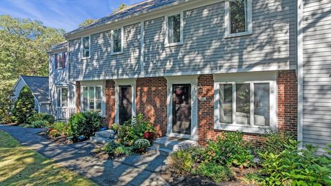 1303 Foxwood Cir 1303 Peabody MA 01960