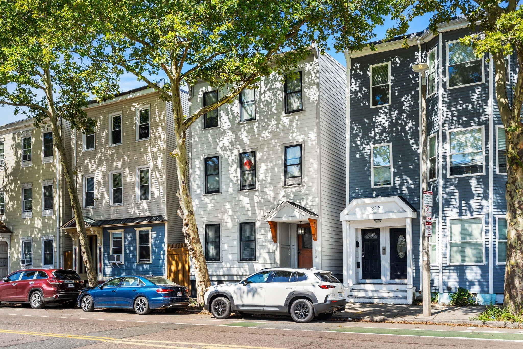 310 Chelsea St