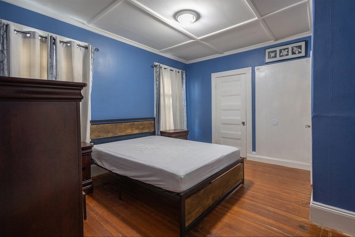 24 Sanderson AVE #1, Lynn, MA Photo #2