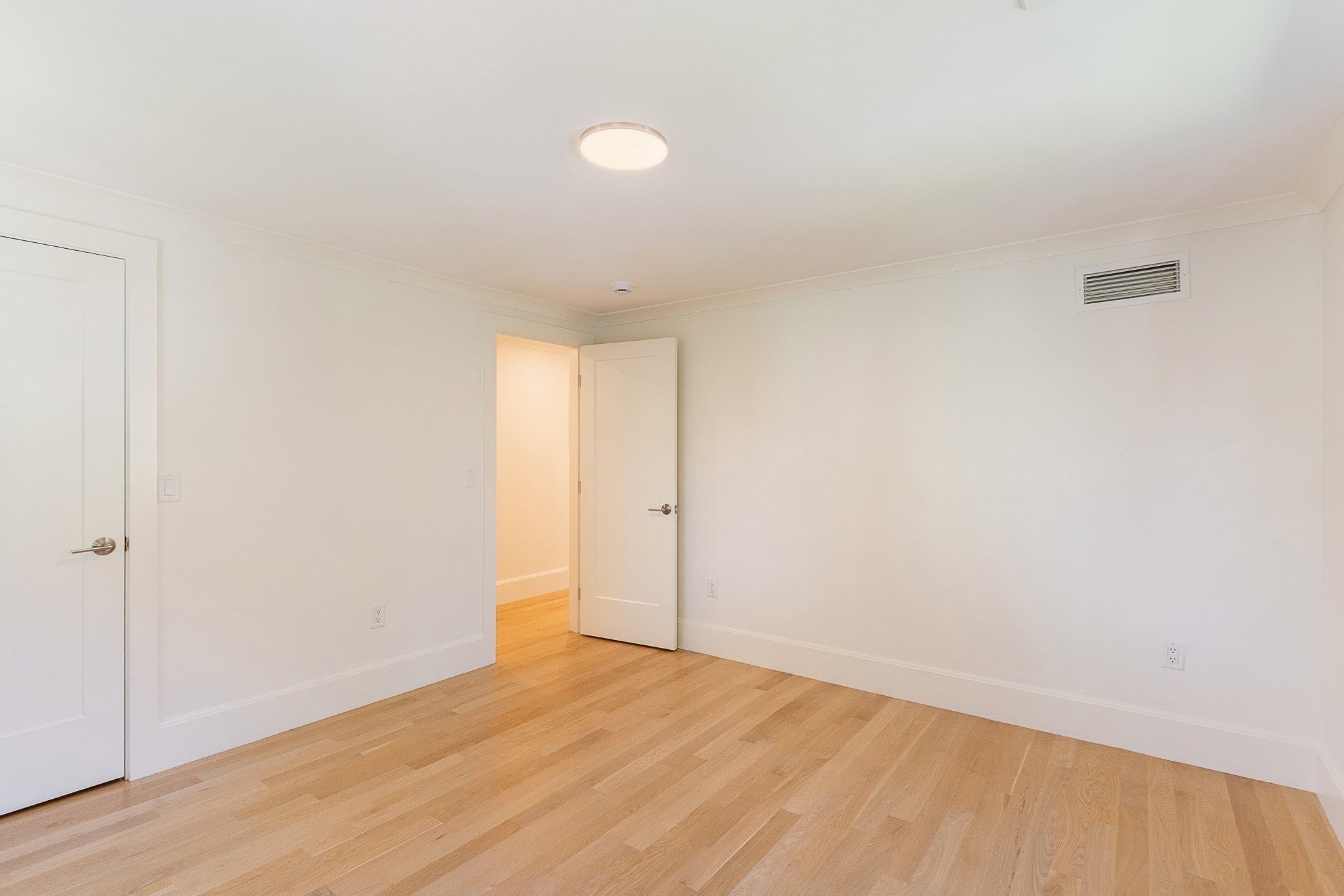 27 Walden St #2, Cambridge, MA Photo #27