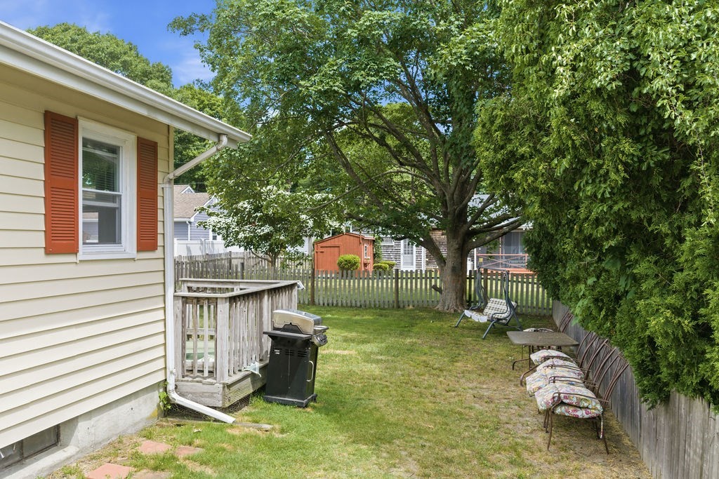 117 Fales Rd