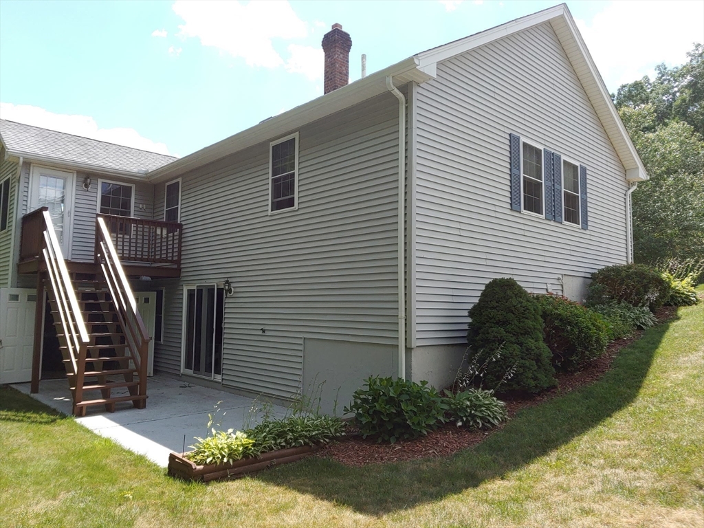 4 Deerfield Cir