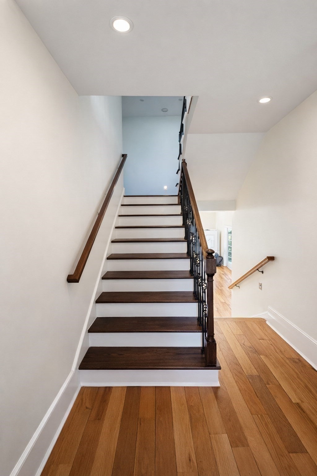 195 Lower Gore Rd, Webster, MA Photo #8