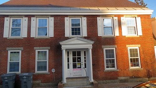 33 Main St