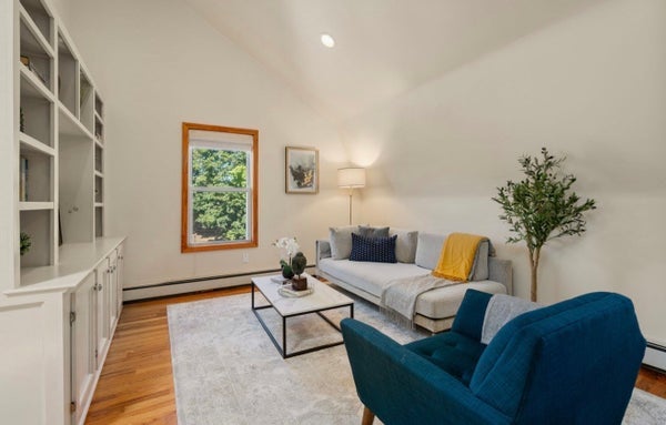 9 HIGH STREET PL APT 3, BROOKLINE, MA 02445 - Image d5bf50cd03383c9687fbc9665da3dabb/617040934