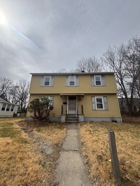 Photo of 25 Shannon St, Worcester, MA 01604 (MLS # 73495852)