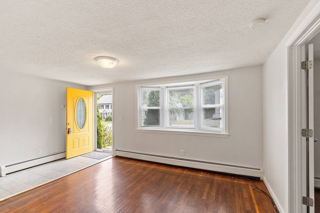 186 Burnham Rd